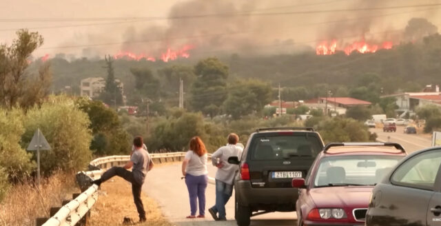 Climate Minister: “Fires in Greece were started by arsonists”