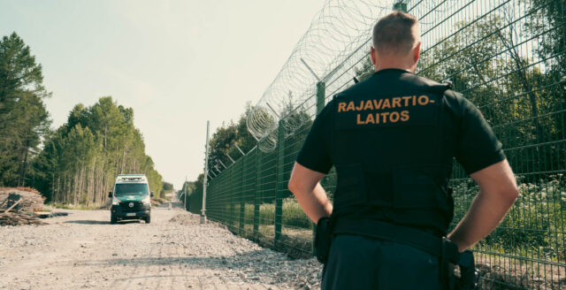 Quiet at Finnish border after ban on Russian vehicles