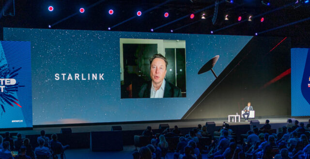 Elon Musk partially hands over Starlink control to the Pentagon